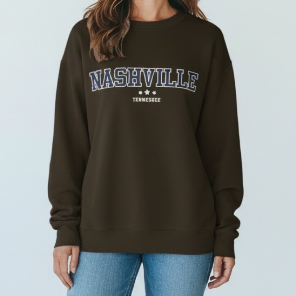 Vintage Nashville Tennessee Brown & Navy Graphic Sweatshirt•L